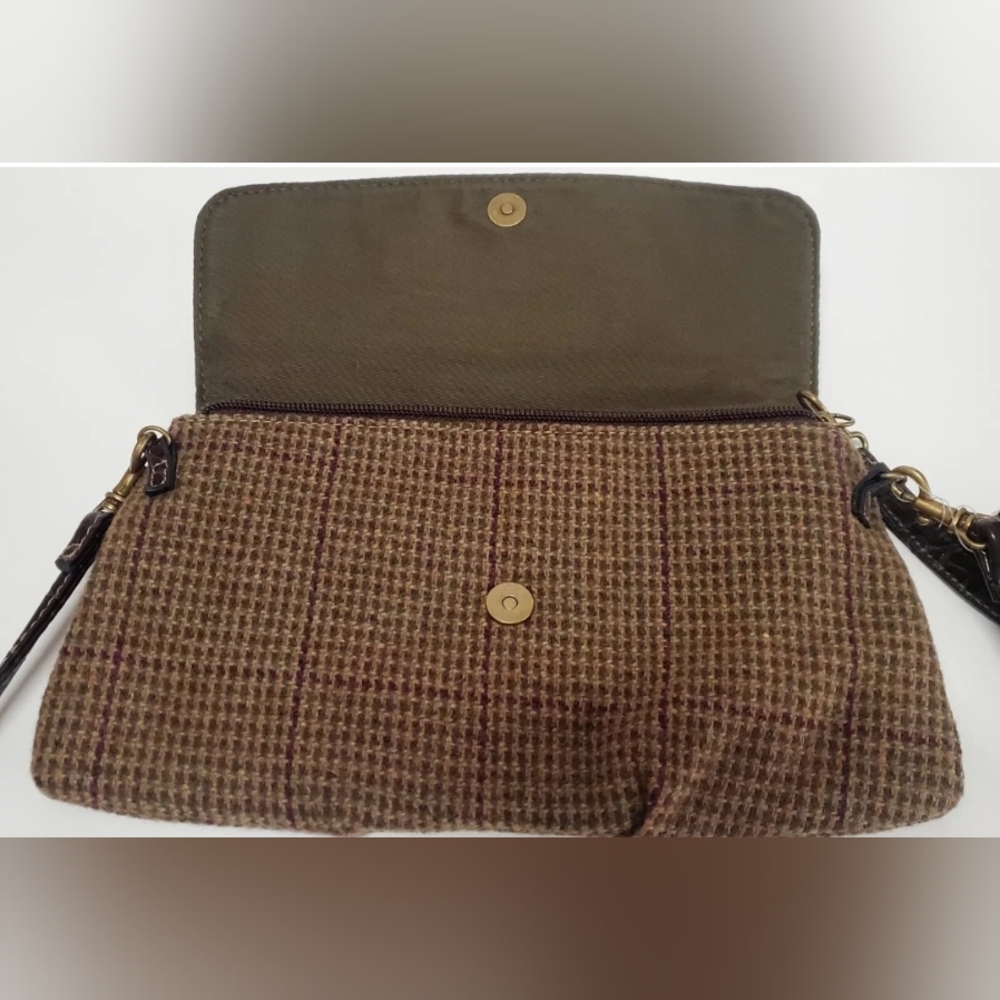 VTG CHAPS Cross Body Clutch Purse Herringbone Wool Montmartre Olive NWT 1342021 - Picture 8 of 12
